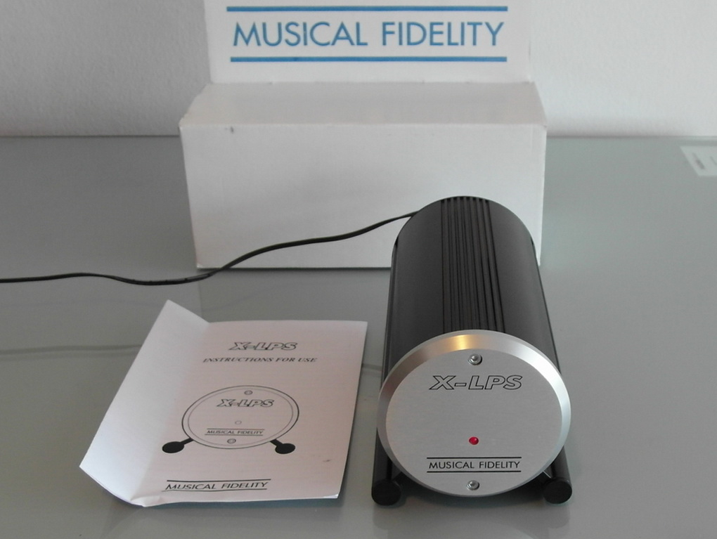 Musical fidelity отзыв. Musical Fidelity x-LPS. Musical Fidelity x-Tone. Musical Fidelity x-PSU. Musical Fidelity MF-100 АЧХ.